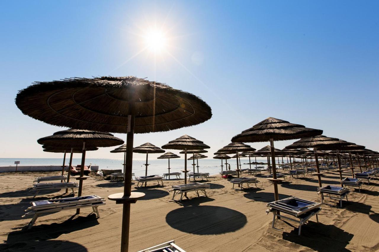 African Beach Hotel-Residence Manfredonia Exterior photo