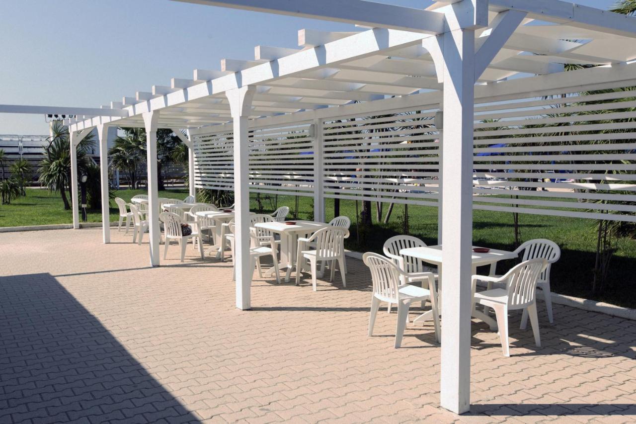 African Beach Hotel-Residence Manfredonia Exterior photo